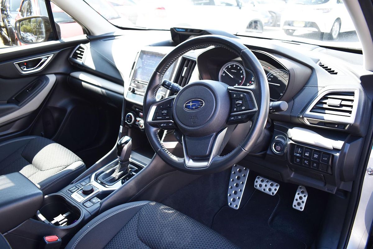 2022 Subaru Forester 2.5i Premium S5