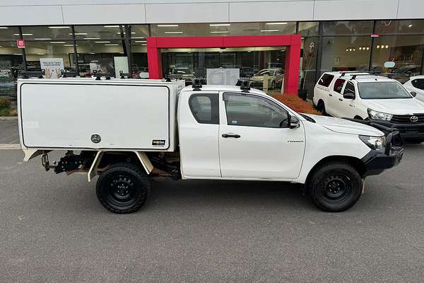 2015 Toyota Hilux Workmate GUN125R 4X4
