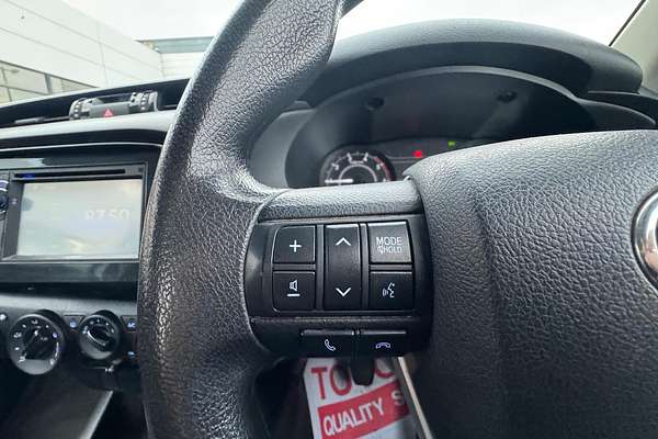 2015 Toyota Hilux Workmate GUN125R 4X4