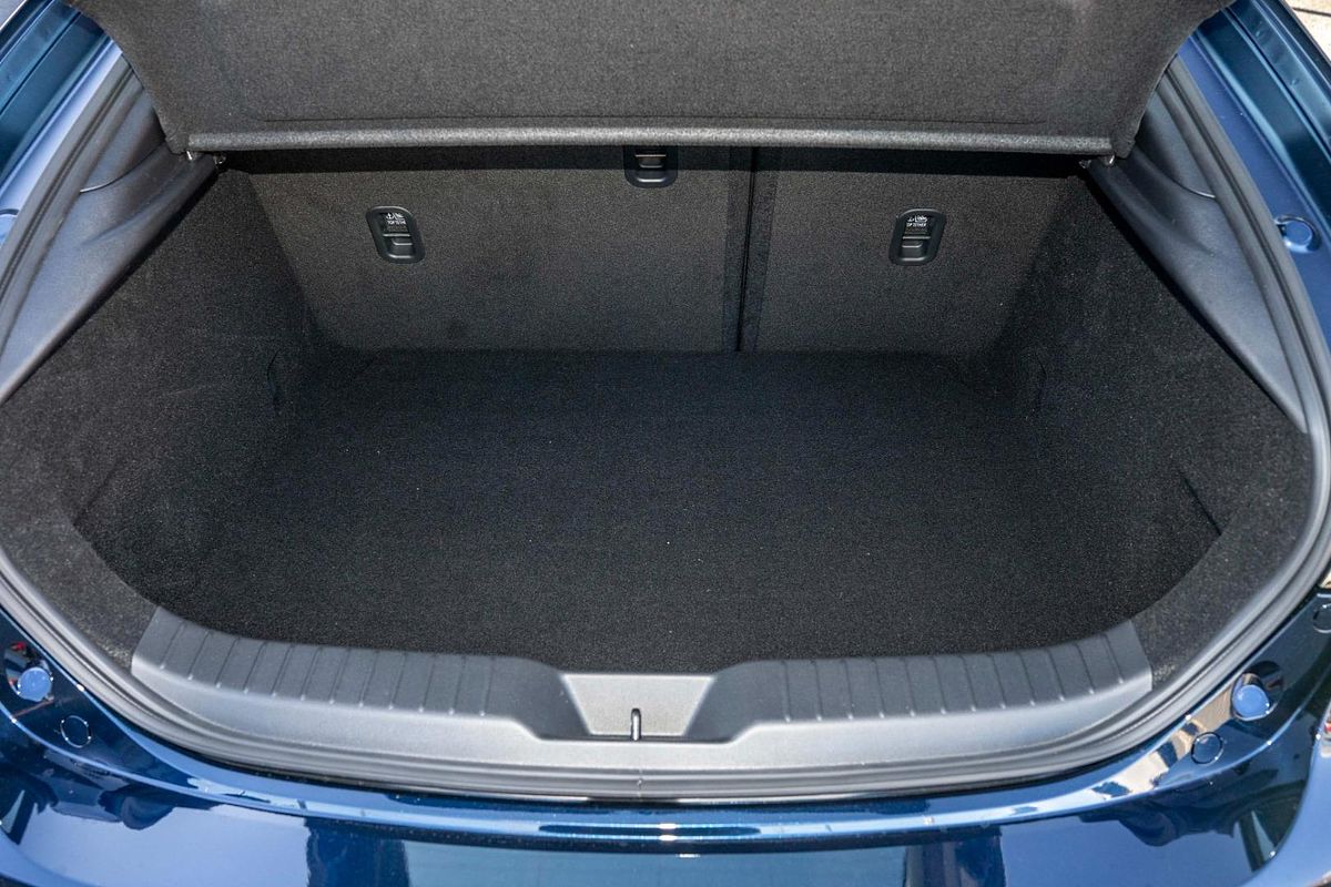 2025 Mazda 3 G20 Pure BP Series
