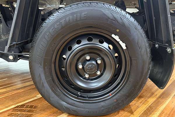 2022 Toyota Hilux Workmate TGN121R Rear Wheel Drive