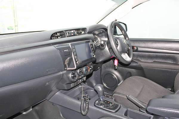 2022 Toyota Hilux SR GUN126R 4X4