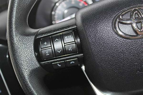 2022 Toyota Hilux SR GUN126R 4X4