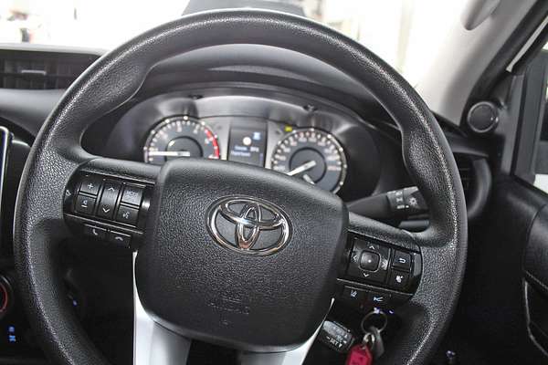 2022 Toyota Hilux SR GUN126R 4X4