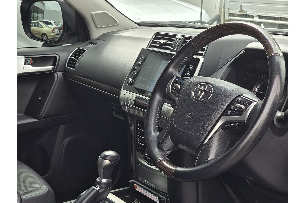 2022 Toyota Landcruiser Prado Kakadu GDJ150R