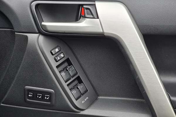 2022 Toyota Landcruiser Prado Kakadu GDJ150R
