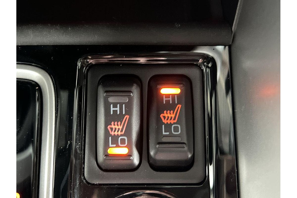 2024 Mitsubishi Eclipse Cross Exceed YB