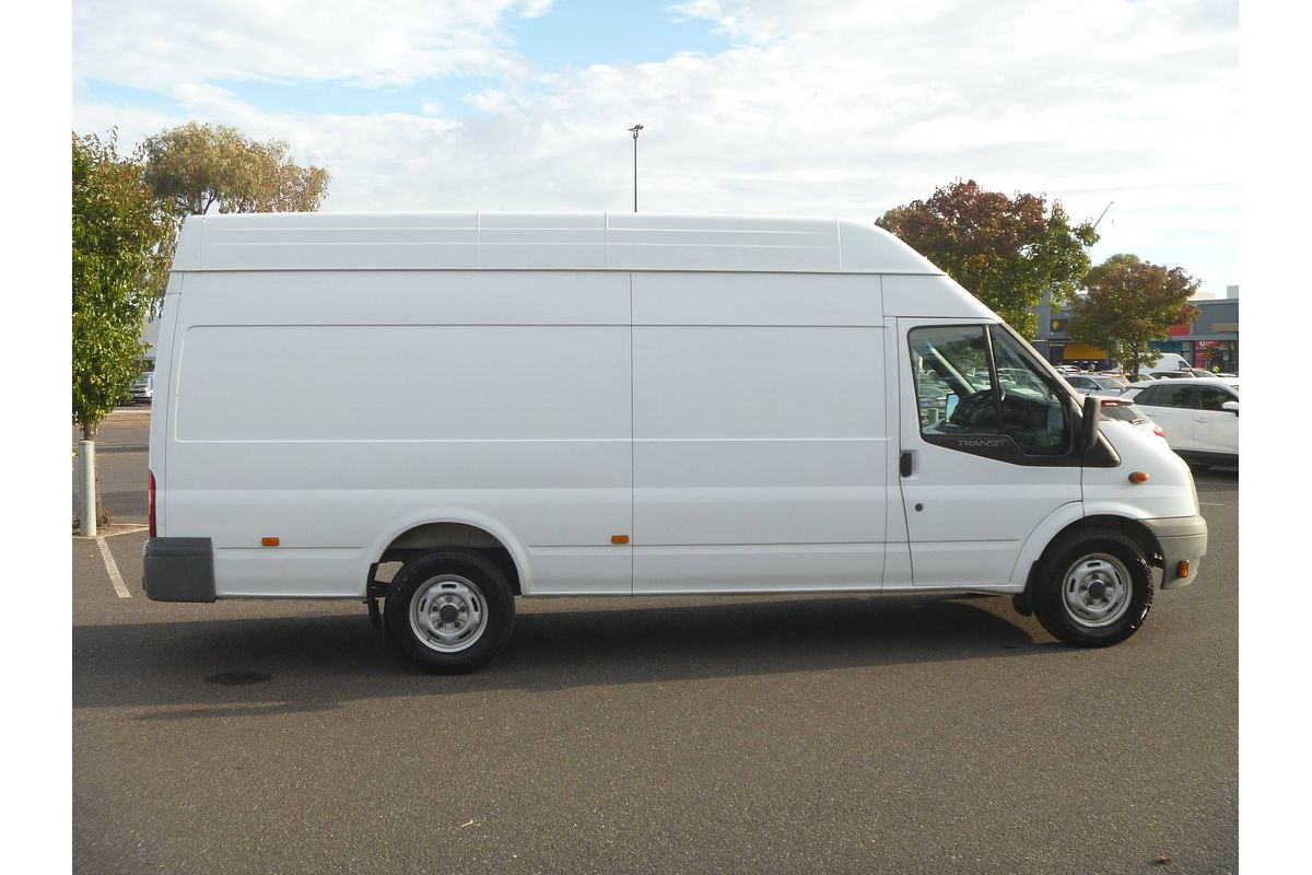 2008 Ford Transit VM
