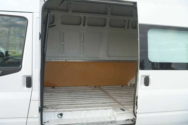 2008 Ford Transit VM
