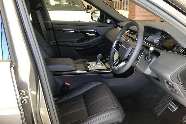 2023 Land Rover Range Rover Evoque P300e R-Dynamic HSE L551