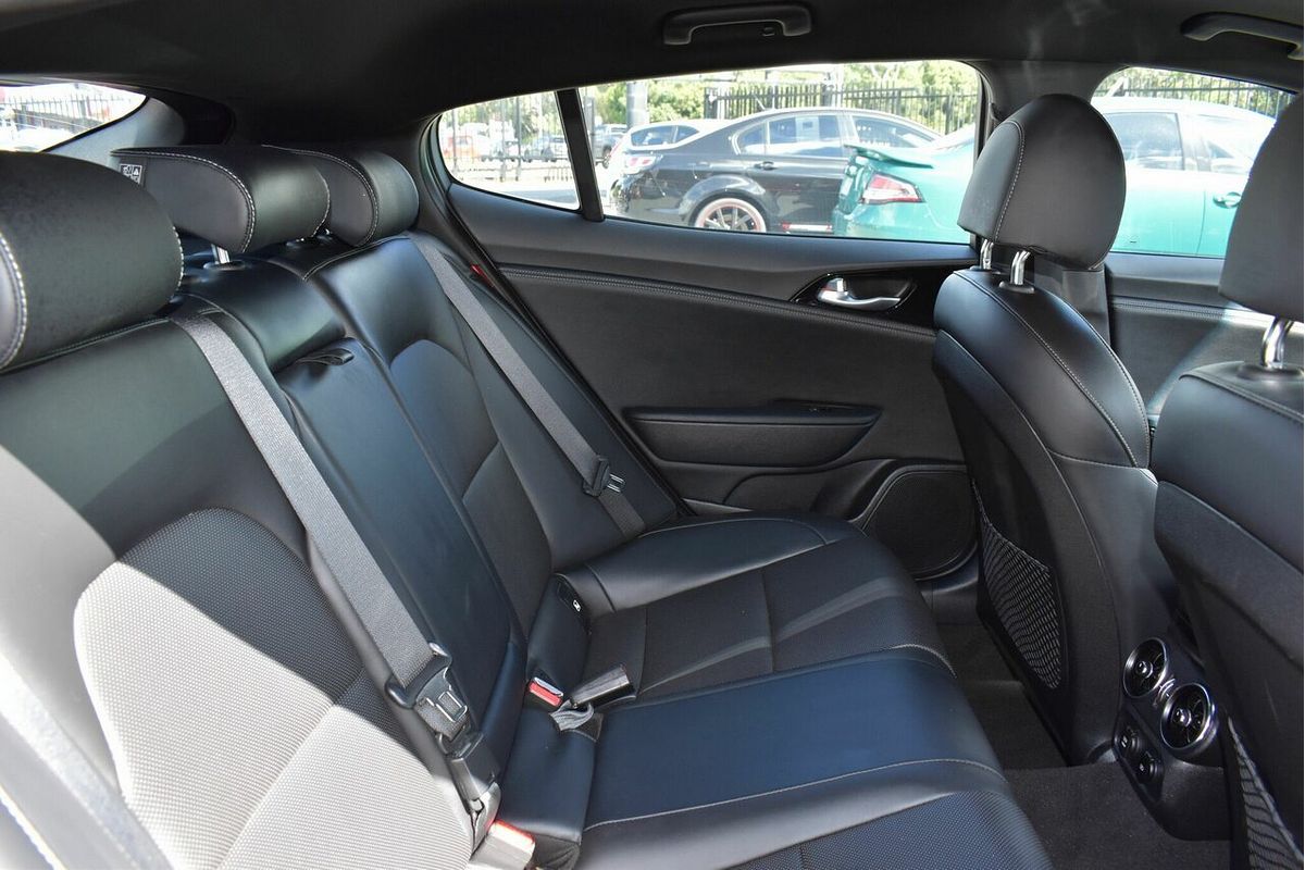 2021 Kia Stinger 330S CK