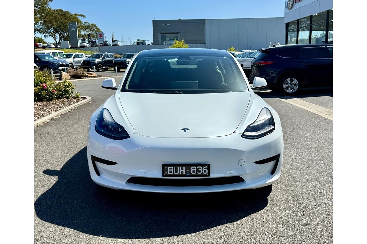 2022 Tesla Model 3 Rear-Wheel Drive
