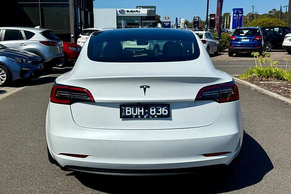 2022 Tesla Model 3 Rear-Wheel Drive