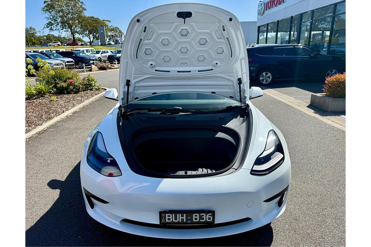 2022 Tesla Model 3 Rear-Wheel Drive