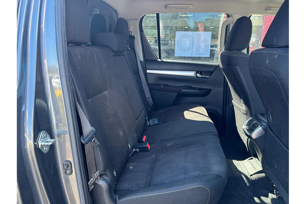 2021 Toyota Hilux SR5 GUN126R 4X4