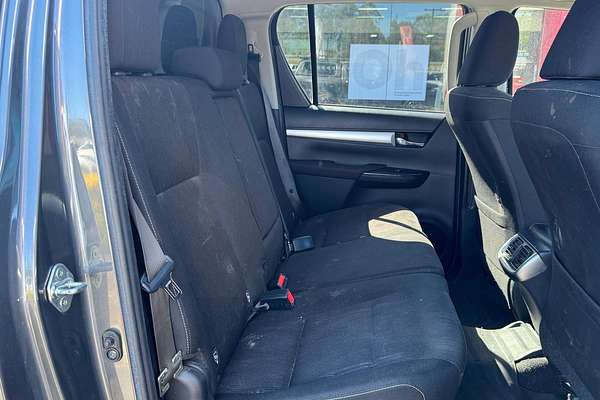 2021 Toyota Hilux SR5 GUN126R 4X4