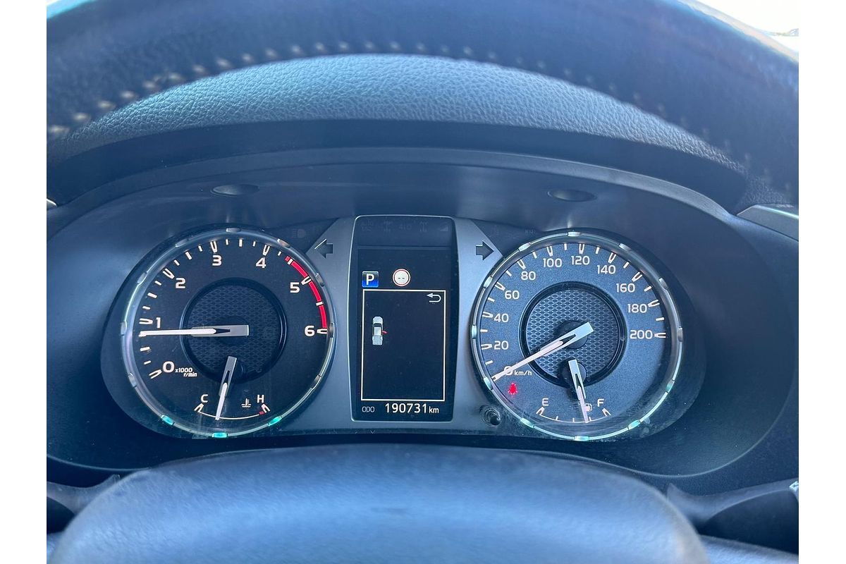 2021 Toyota Hilux SR5 GUN126R 4X4