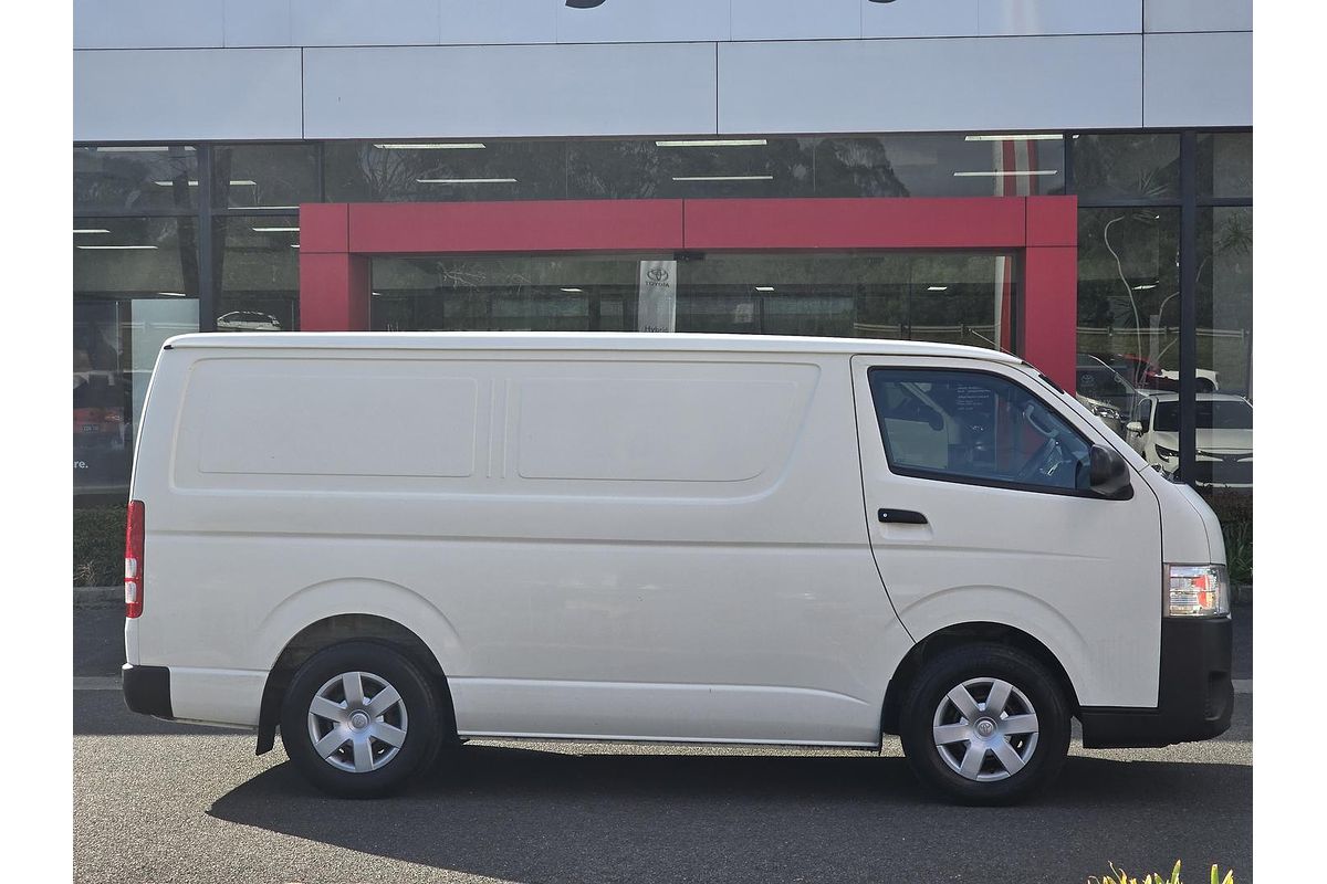 2018 Toyota Hiace KDH201R LWB