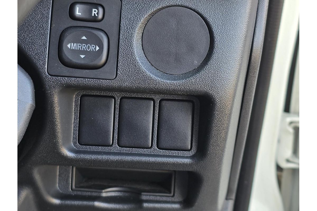 2018 Toyota Hiace KDH201R LWB