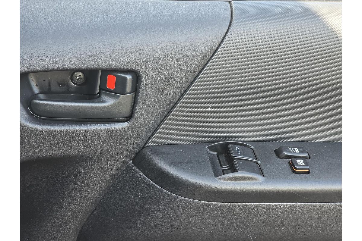2018 Toyota Hiace KDH201R LWB