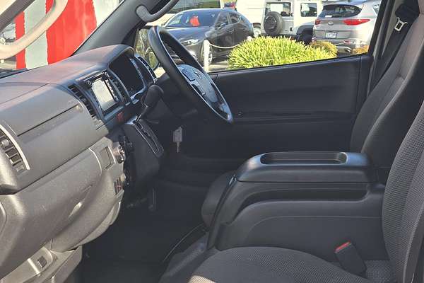 2018 Toyota Hiace KDH201R LWB