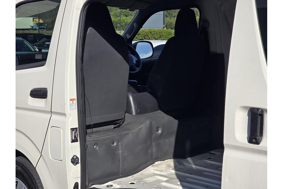 2018 Toyota Hiace KDH201R LWB