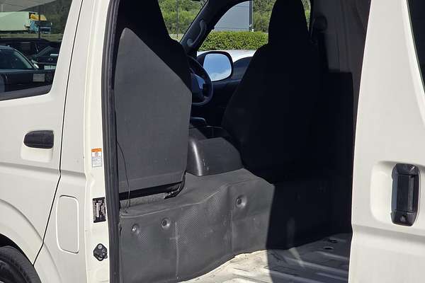 2018 Toyota Hiace KDH201R LWB