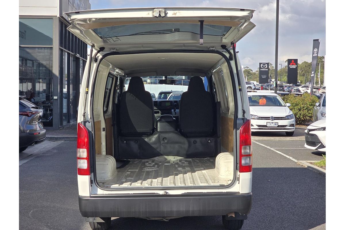 2018 Toyota Hiace KDH201R LWB