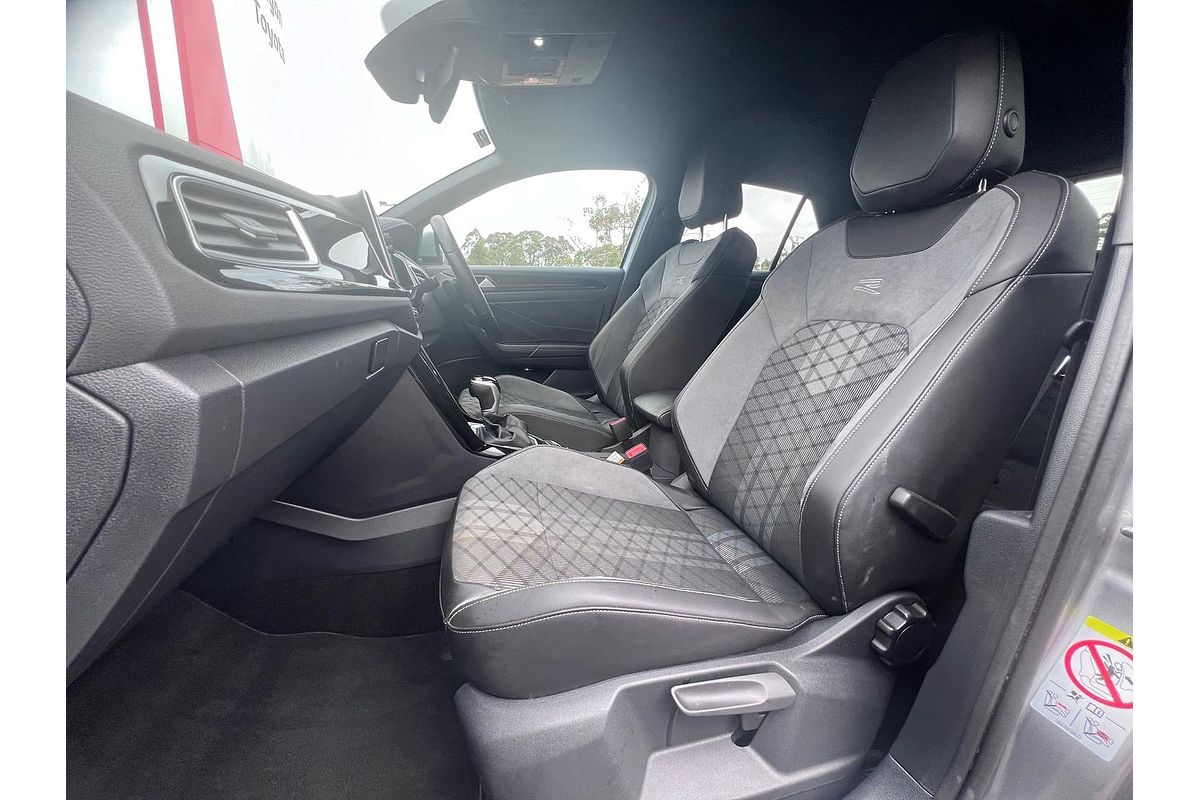 2022 Volkswagen T-Roc 140TSI R-Line D11