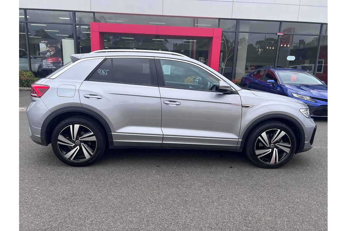 2022 Volkswagen T-Roc 140TSI R-Line D11