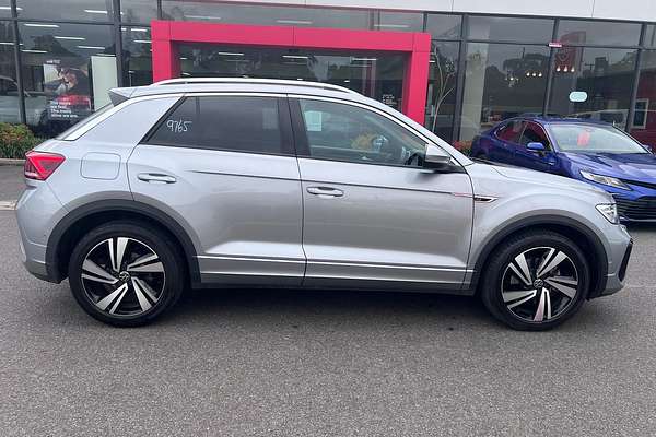 2022 Volkswagen T-Roc 140TSI R-Line D11