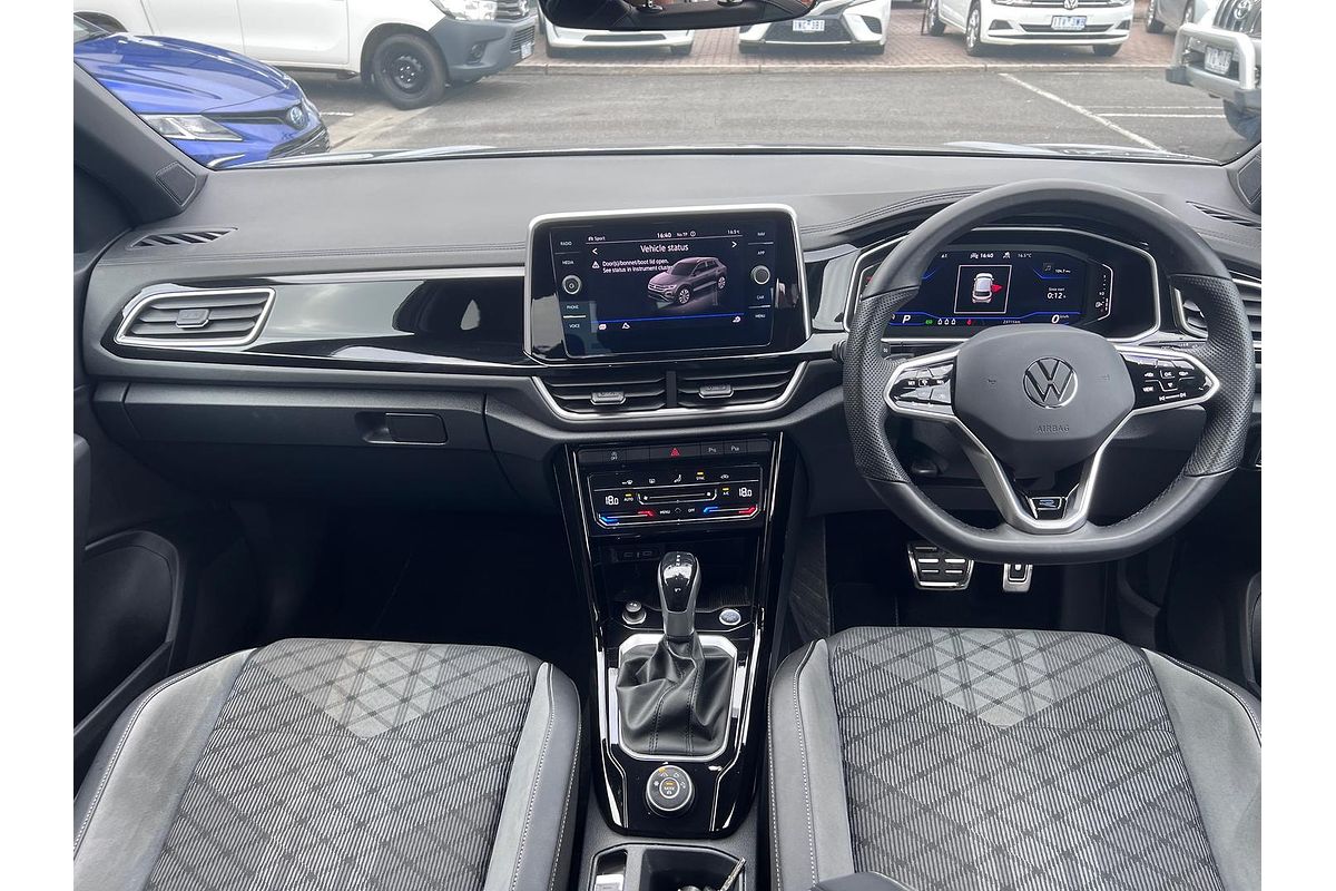 2022 Volkswagen T-Roc 140TSI R-Line D11