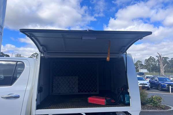 2017 Toyota Hilux SR GUN126R 4X4