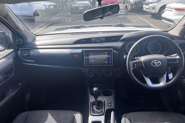2017 Toyota Hilux SR GUN126R 4X4