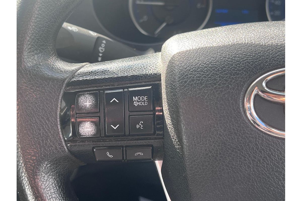 2017 Toyota Hilux SR GUN126R 4X4