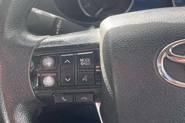 2017 Toyota Hilux SR GUN126R 4X4
