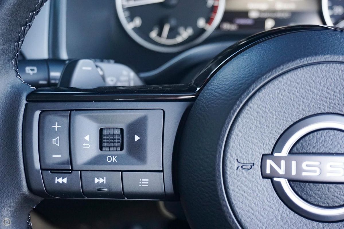 2025 Nissan QASHQAI ST J12