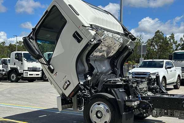 2025 Isuzu NNR 45-150 AMT MWB Cab Chassis NO ADBLUE  4x2