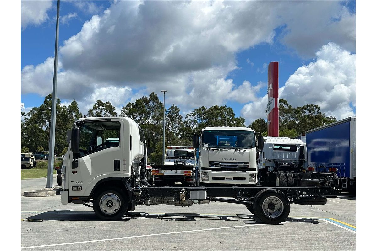 2025 Isuzu NNR 45-150 AMT MWB Cab Chassis NO ADBLUE  4x2