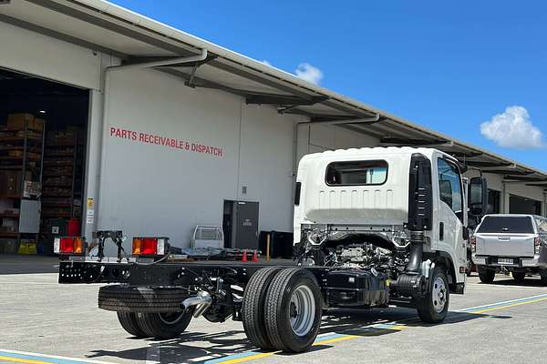 2025 Isuzu NNR 45-150 AMT MWB Cab Chassis NO ADBLUE  4x2