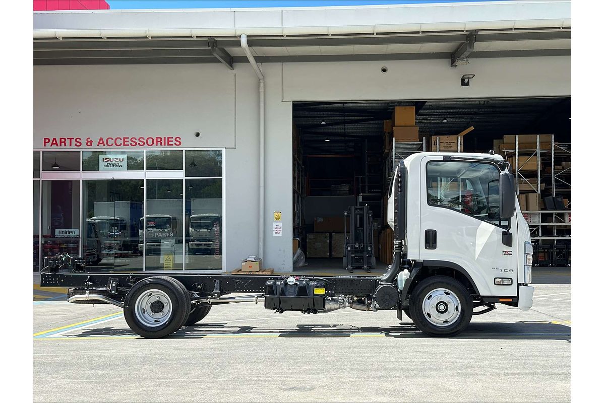 2025 Isuzu NNR 45-150 AMT MWB Cab Chassis NO ADBLUE  4x2