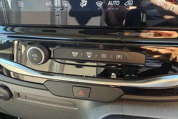 2024 Ford Transit 350L VO LWB