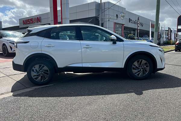 2024 Nissan QASHQAI ST J12