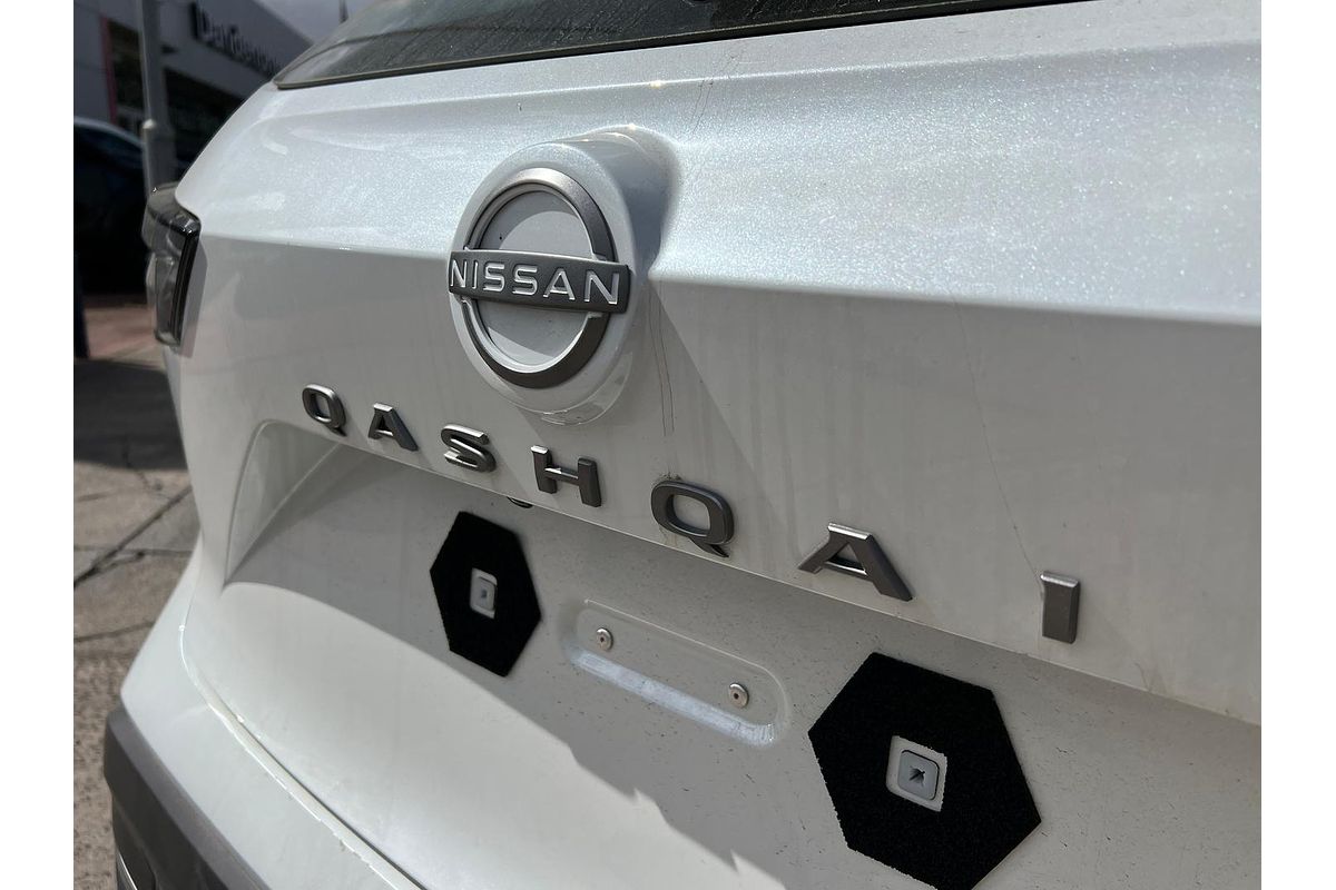 2024 Nissan QASHQAI ST J12