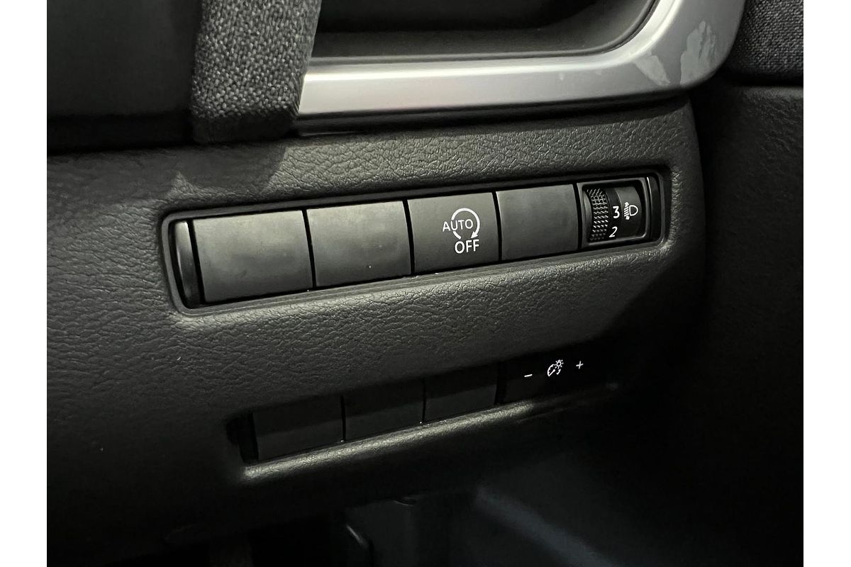 2024 Nissan QASHQAI ST J12