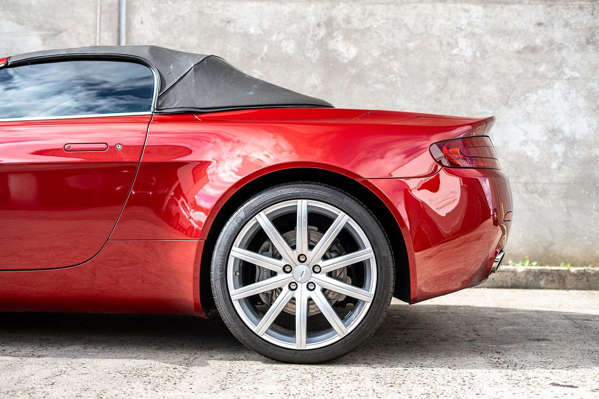 2007 Aston Martin V8 Vantage