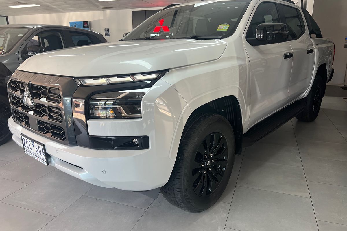 2024 Mitsubishi Triton GSR MV 4X4