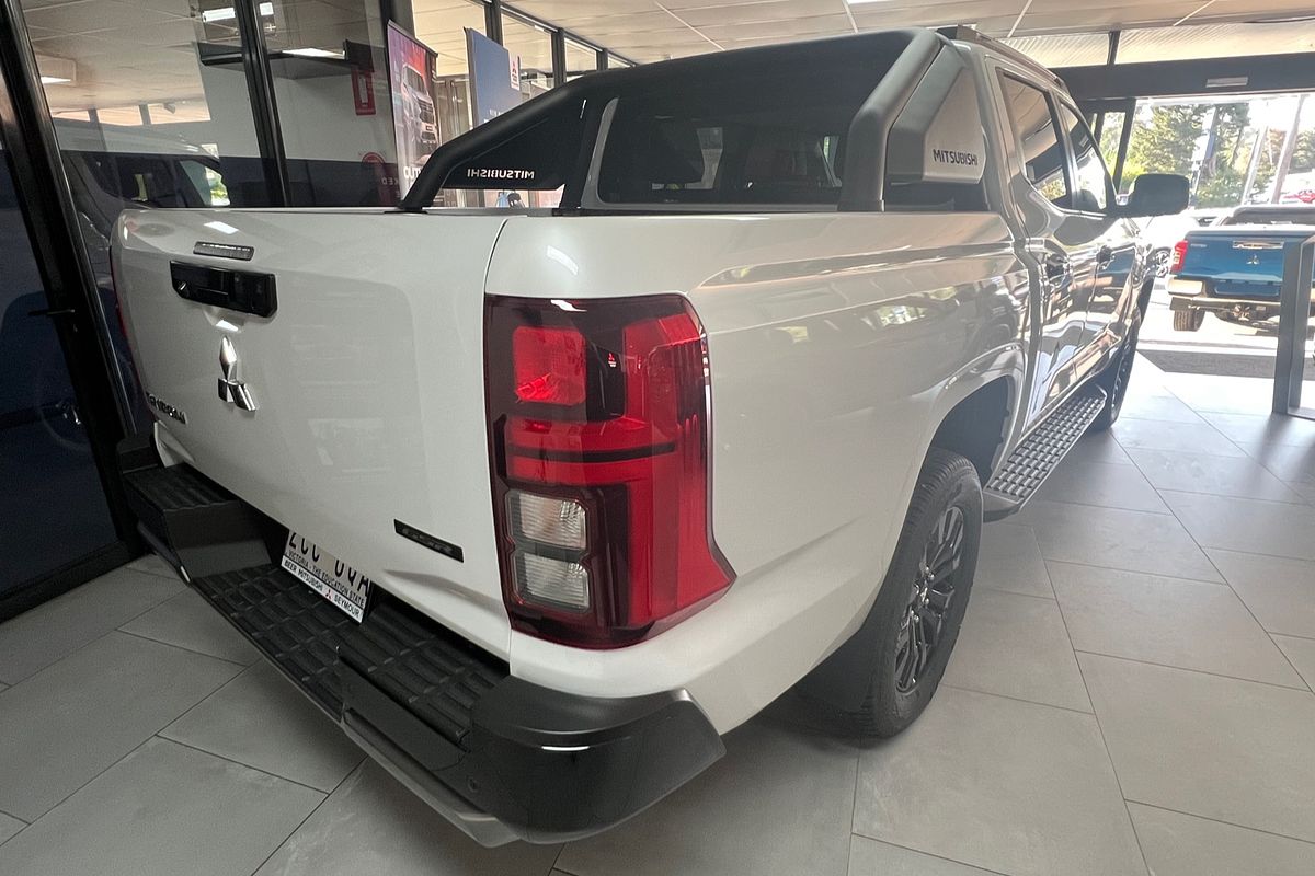 2024 Mitsubishi Triton GSR MV 4X4