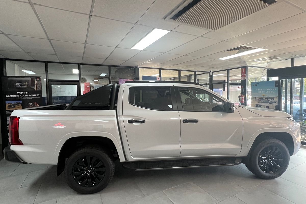 2024 Mitsubishi Triton GSR MV 4X4