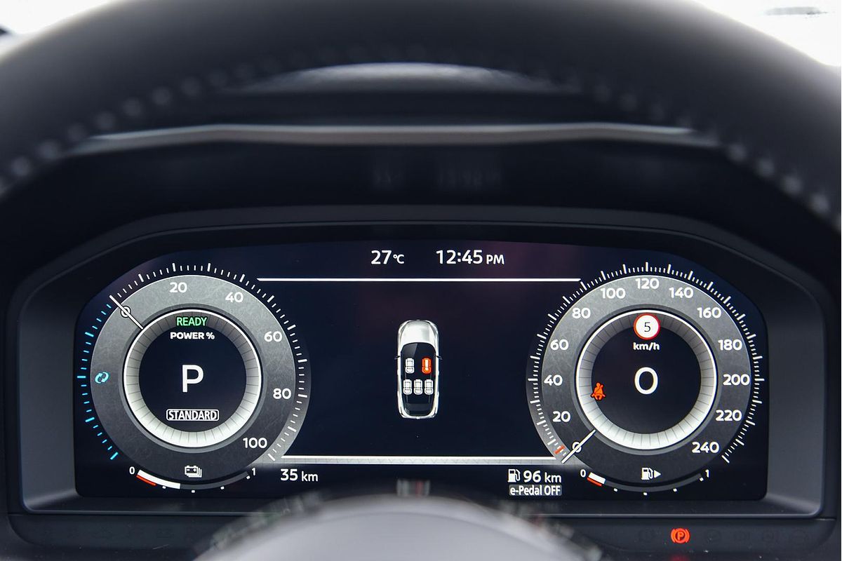 2025 Nissan QASHQAI N-DESIGN e-POWER J12